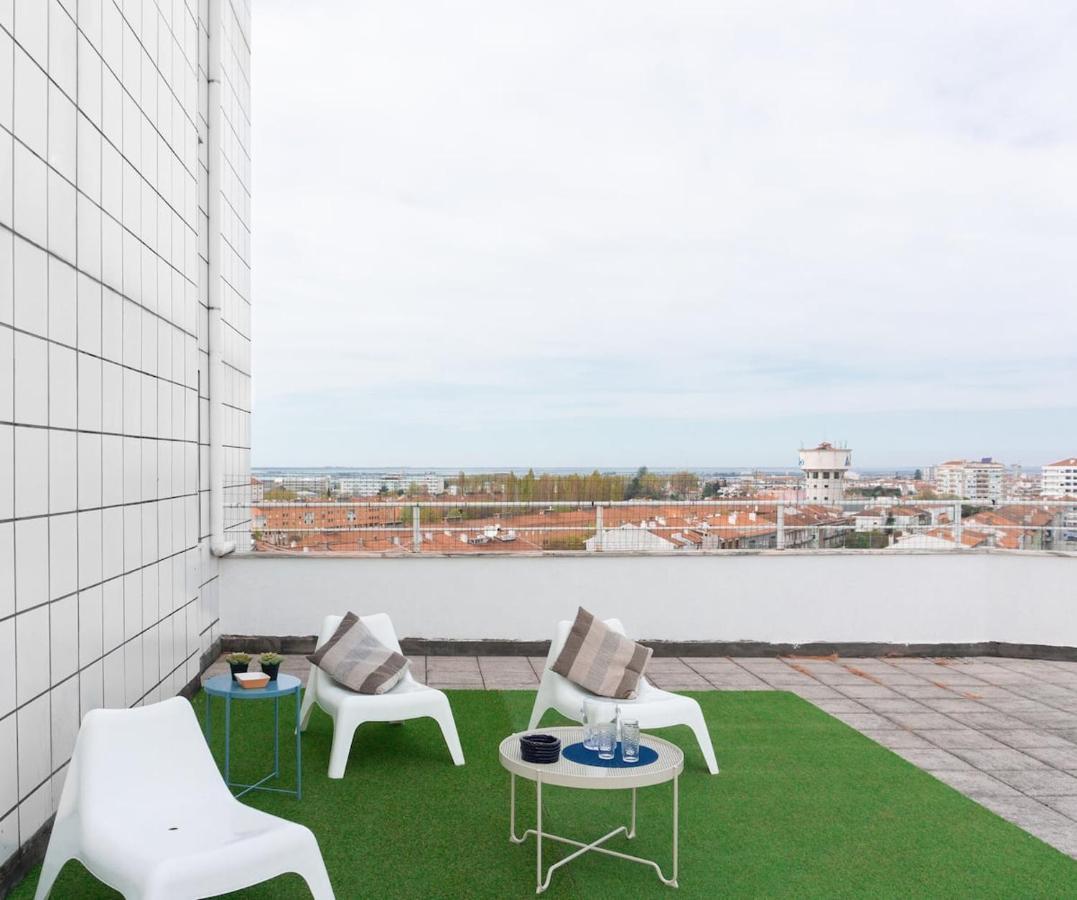 Апартаменты 8Rooftop - T2 Com Terraco E Vista Para As Salinas! Авейру Экстерьер фото